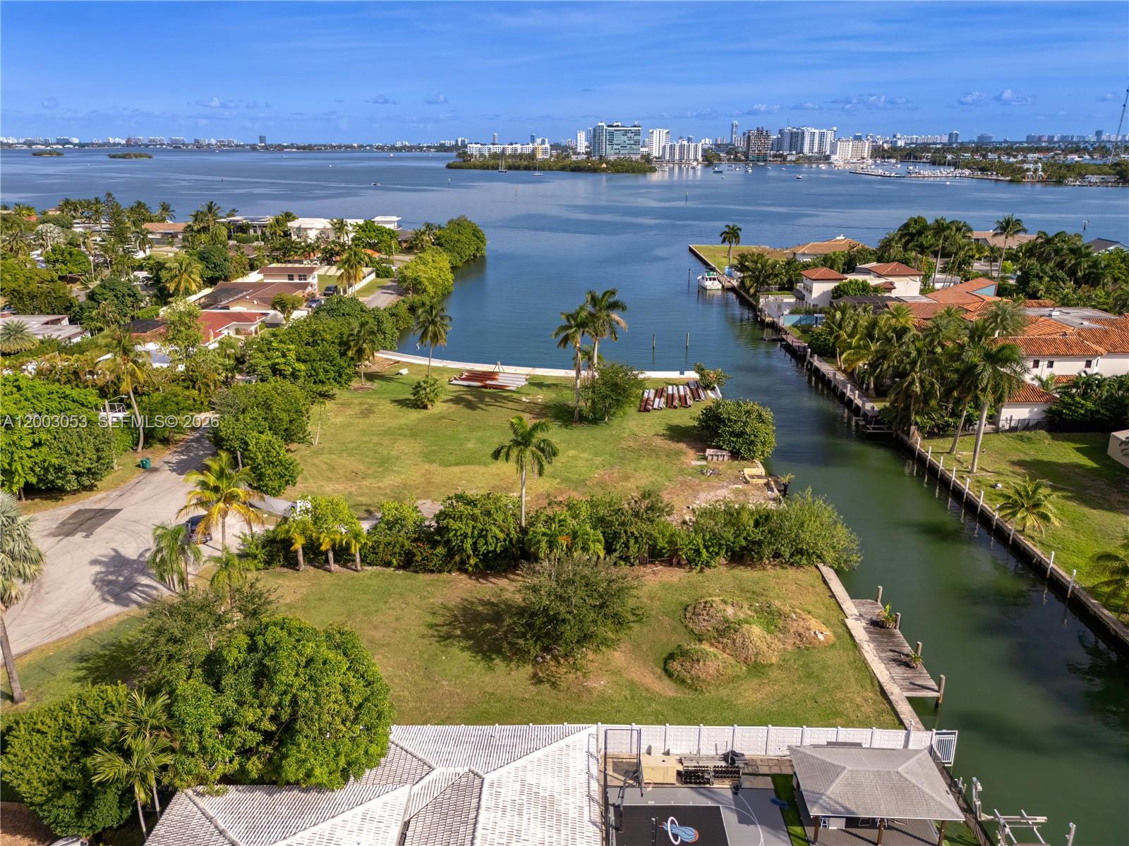 ADEMAR PARK AMD PL - Residential