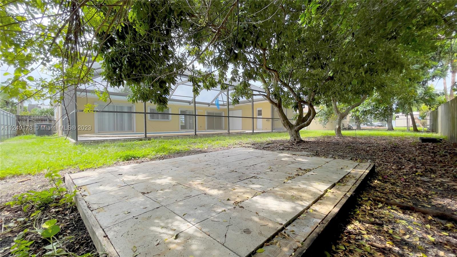 GREEN HILLS SEC 5 - Residential