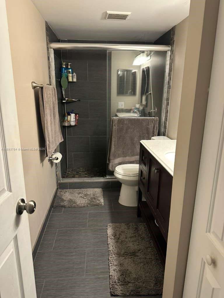 INVERWOOD CONDO - Residential