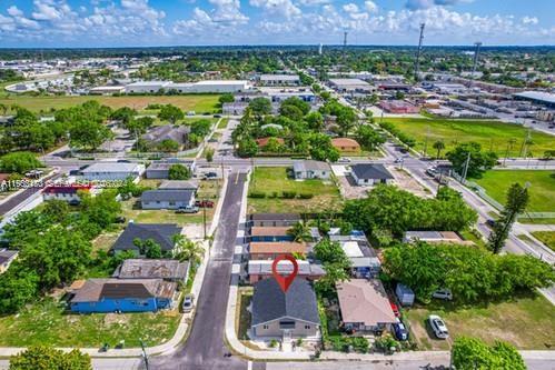 LINCOLN PARK ADD TO HOMES - Residential