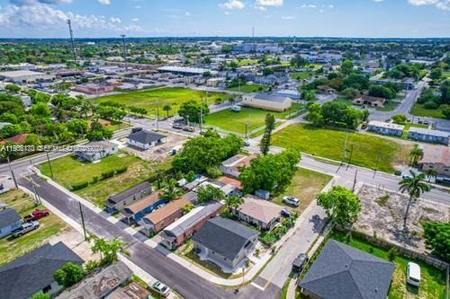 LINCOLN PARK ADD TO HOMES - Residential