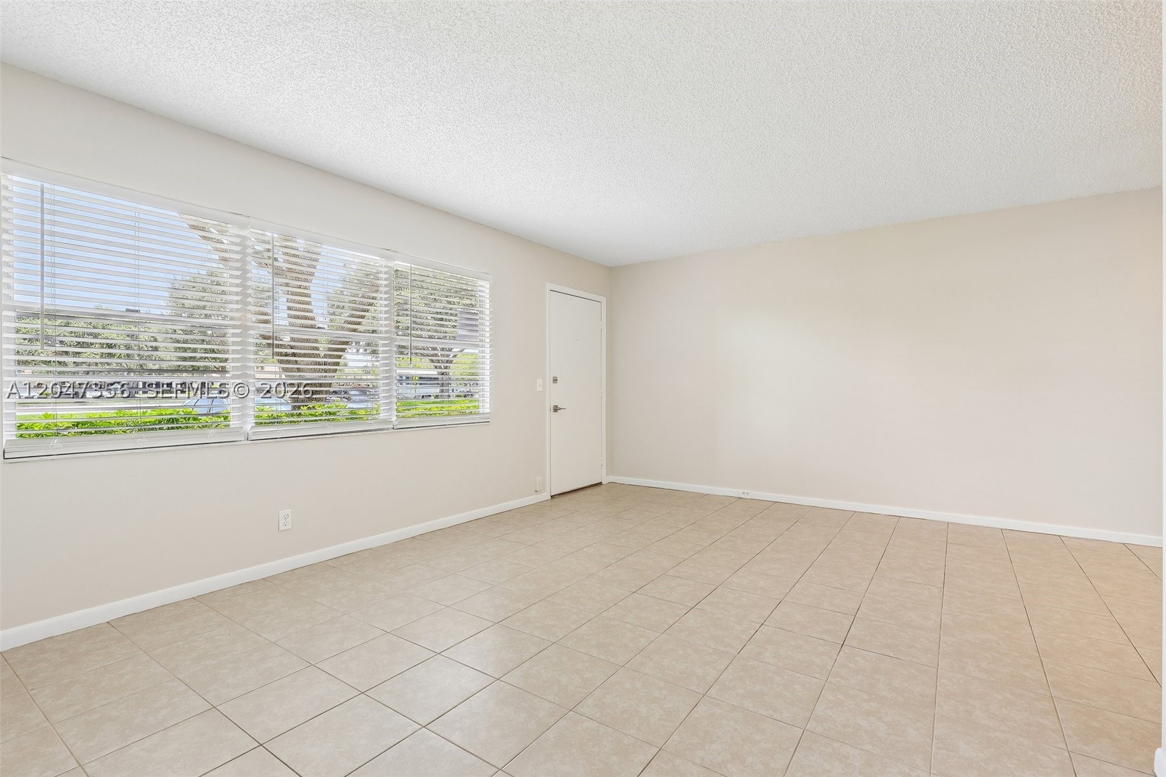 KINGSLEY AT CENTURY VILLA - Residential