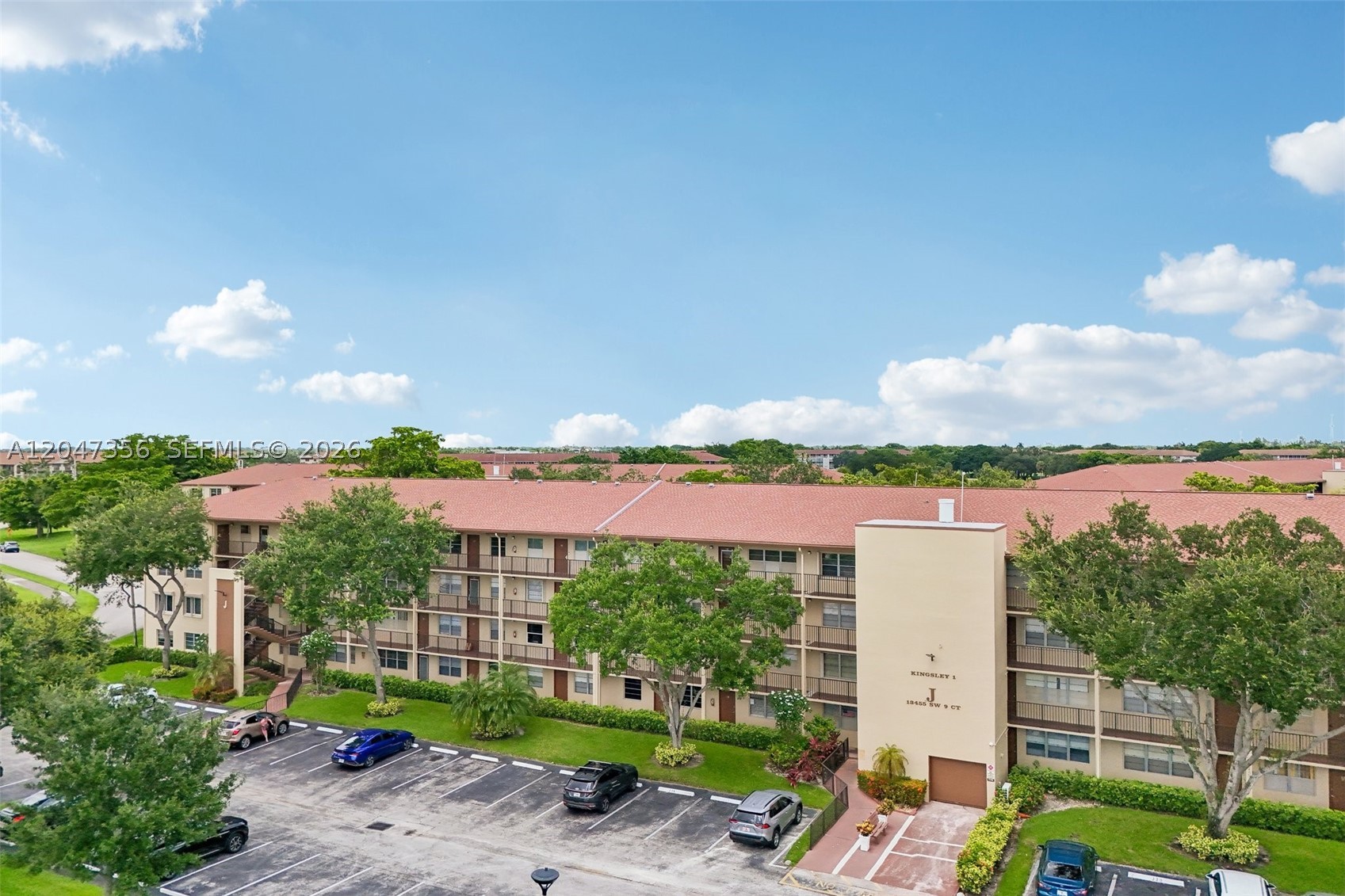 KINGSLEY AT CENTURY VILLA - Residential