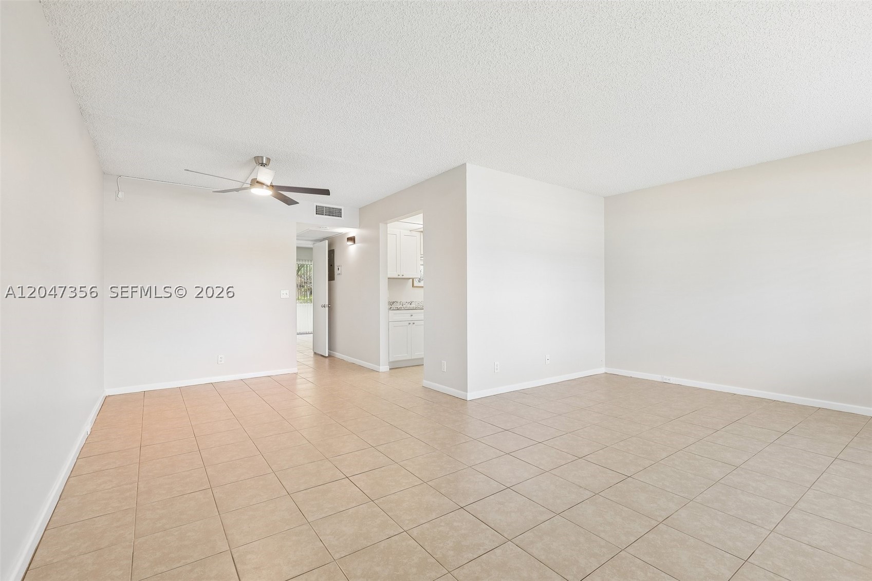 KINGSLEY AT CENTURY VILLA - Residential