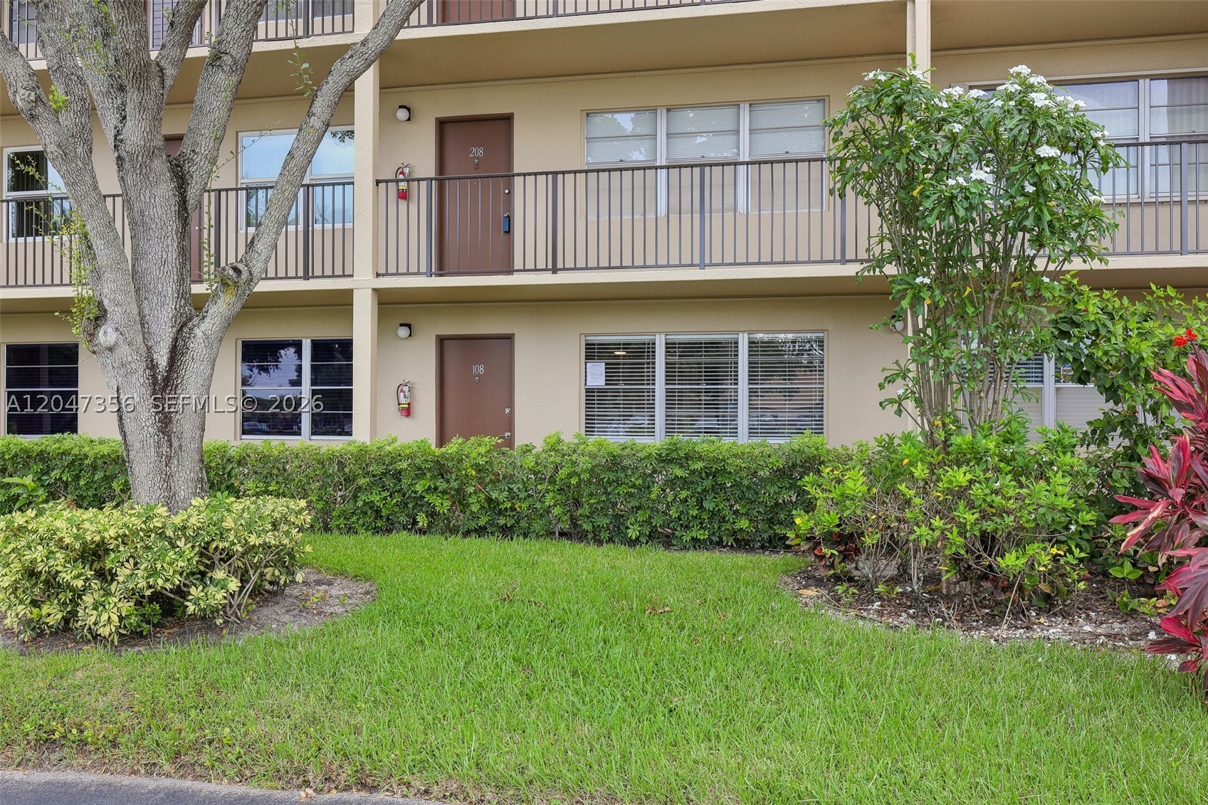 KINGSLEY AT CENTURY VILLA - Residential