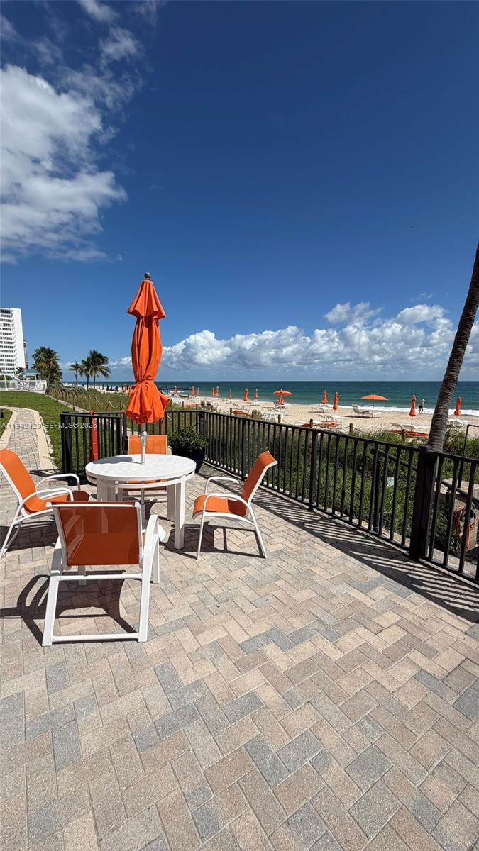 GALT OCEAN CLUB CONDO - Residential