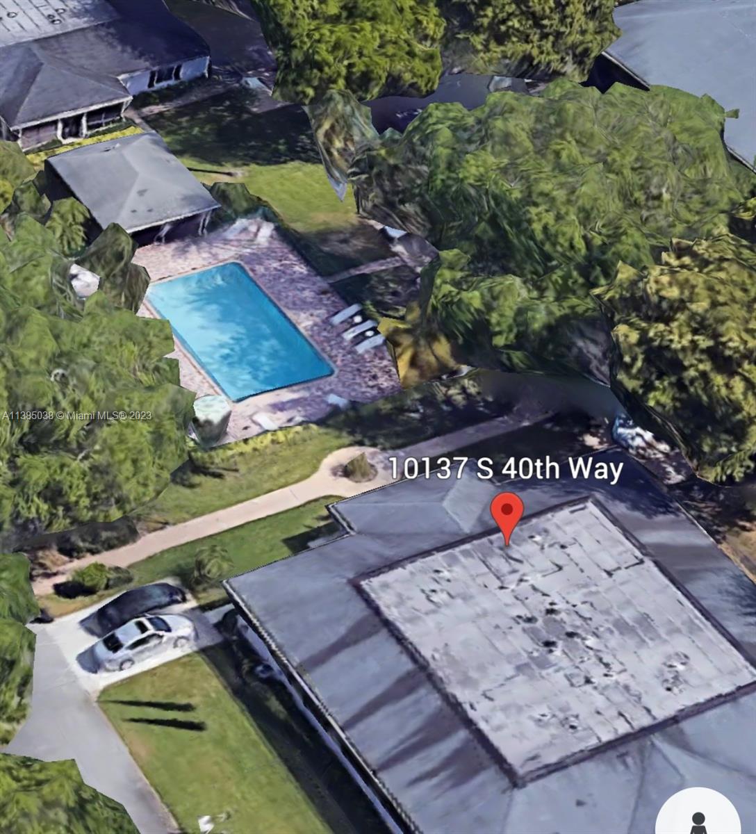 LIMETREE CONDO - Residential