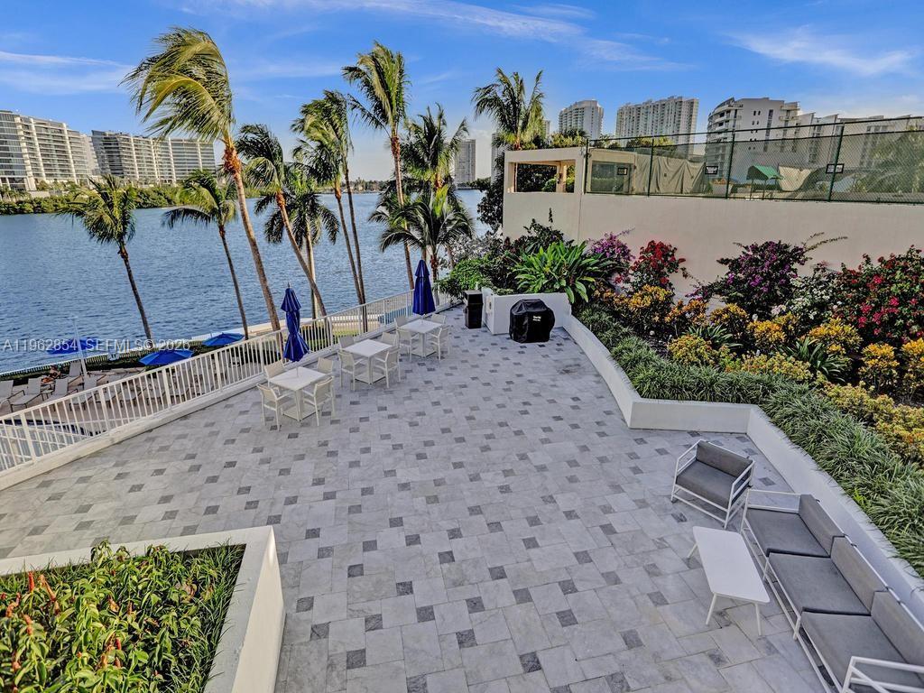 100 HIDDEN BAY CONDO - Residential