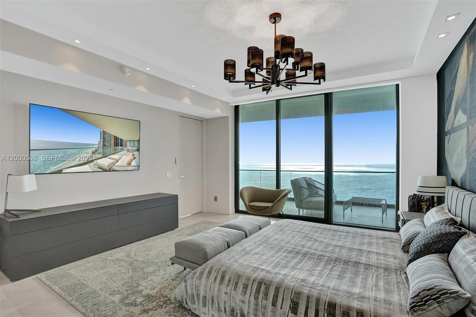 ARMANI CASA - Residential
