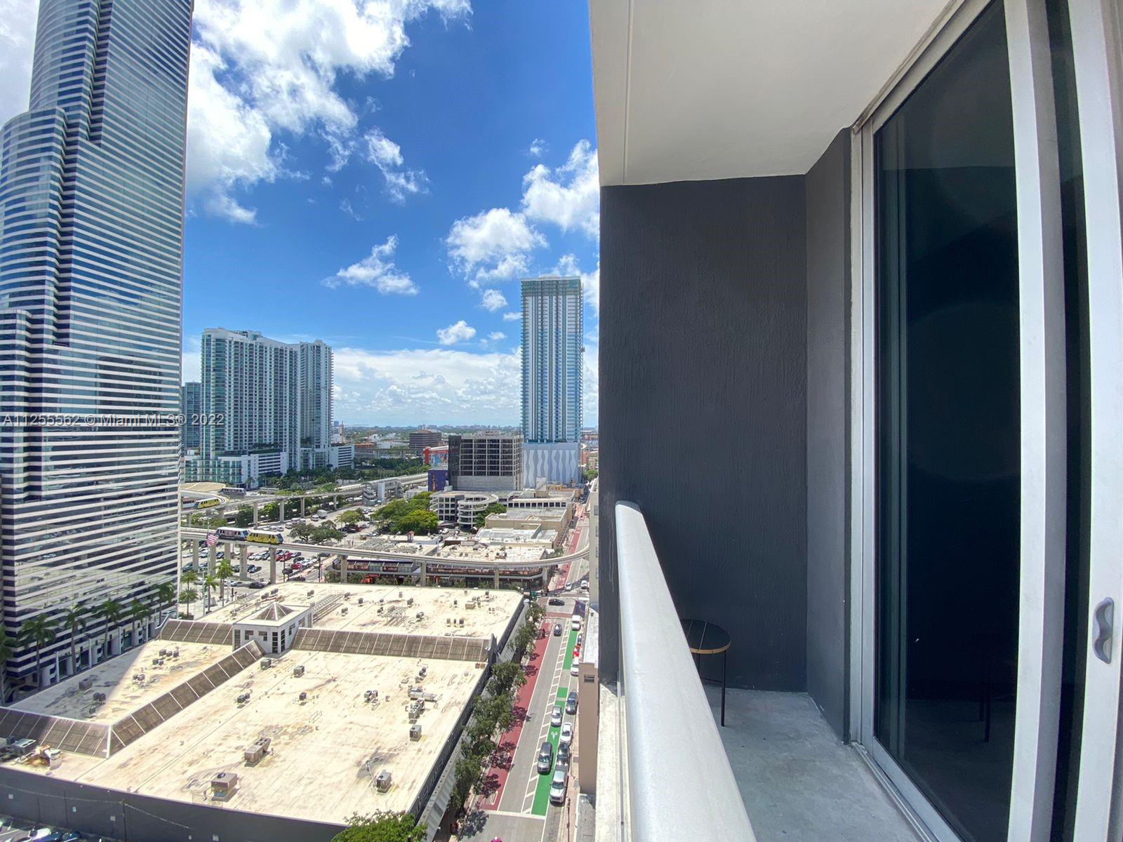 CENTRO CONDO - Residential Lease