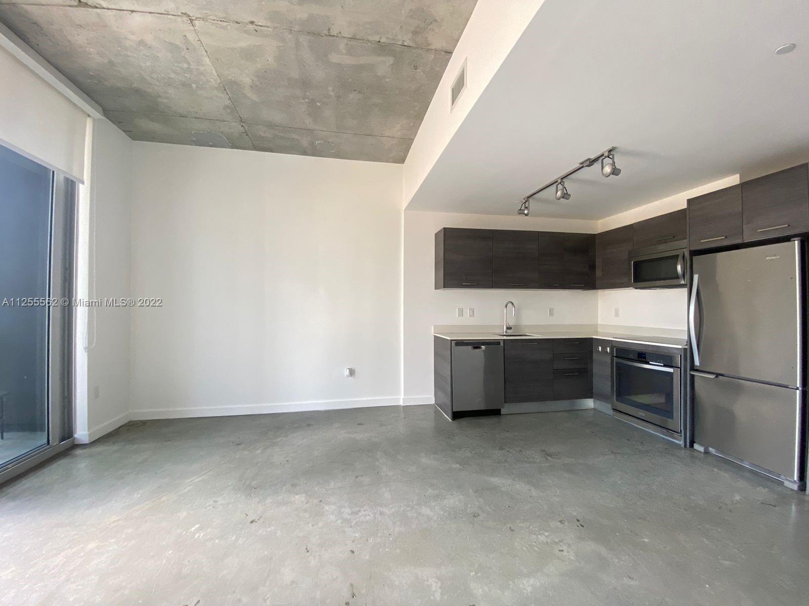 CENTRO CONDO - Residential Lease