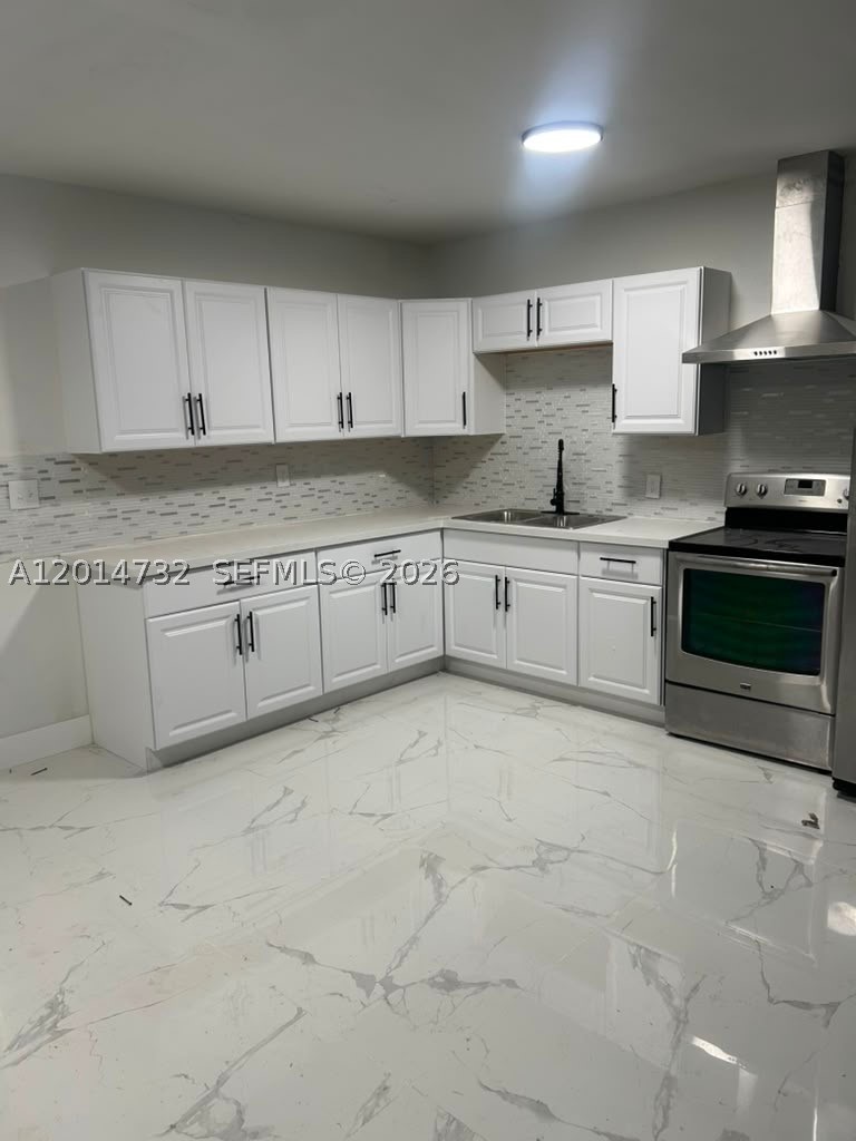 Remodeled Home! New Floor! New Kitchen! Pool! New Bathrooms