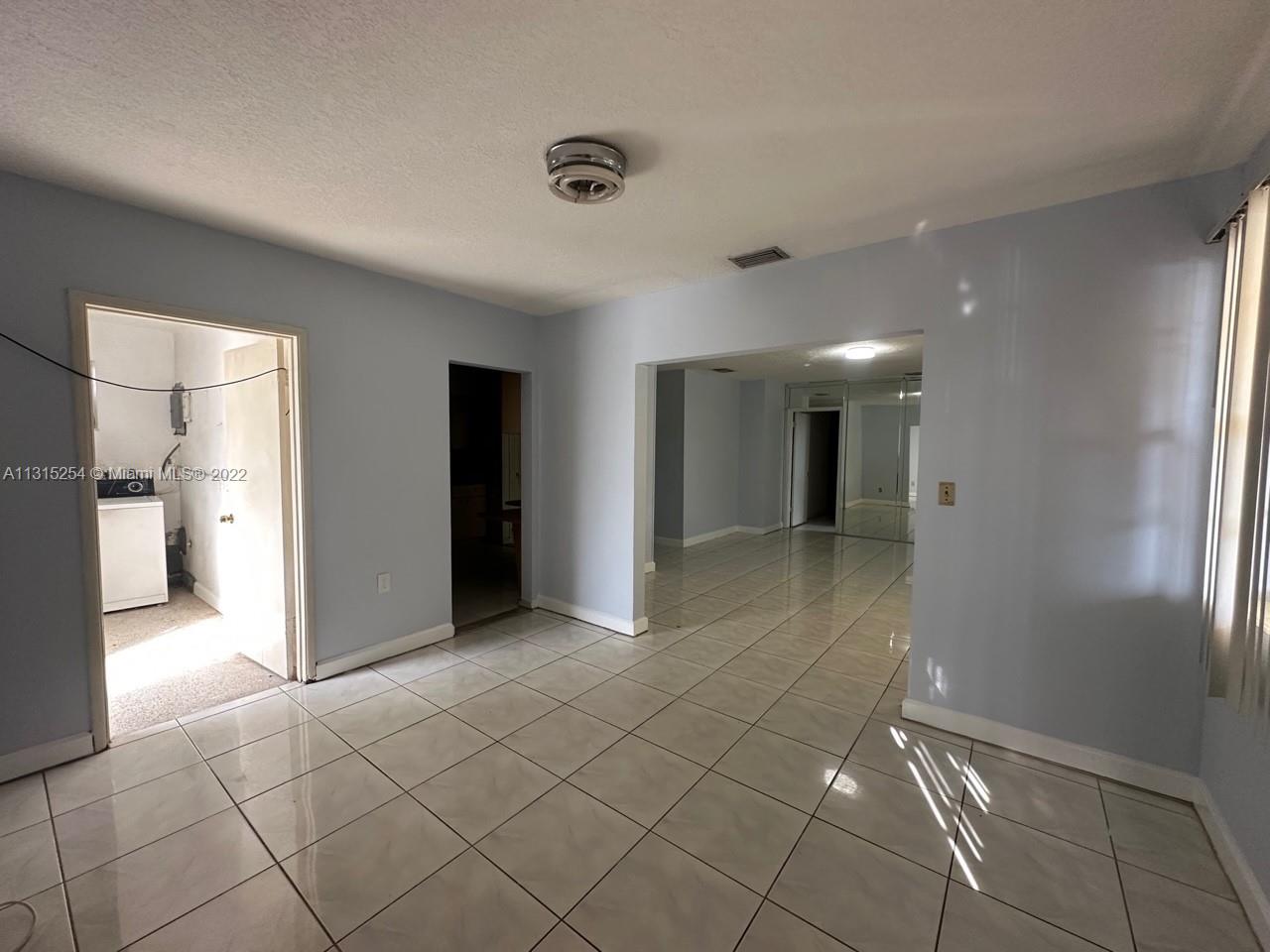 MEADOWS PARK - Residential