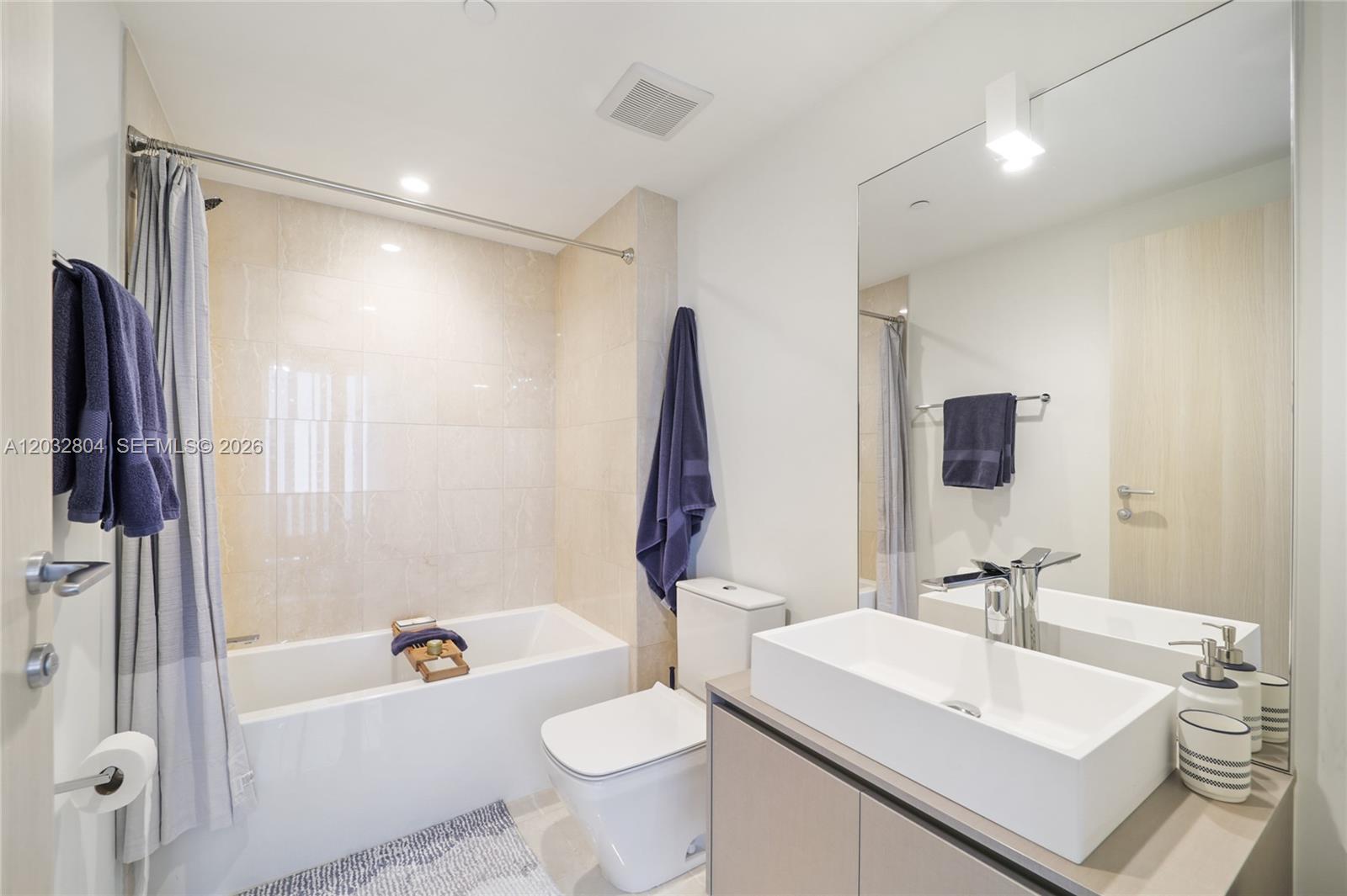 BRICKELL FLATIRON CONDO - Residential