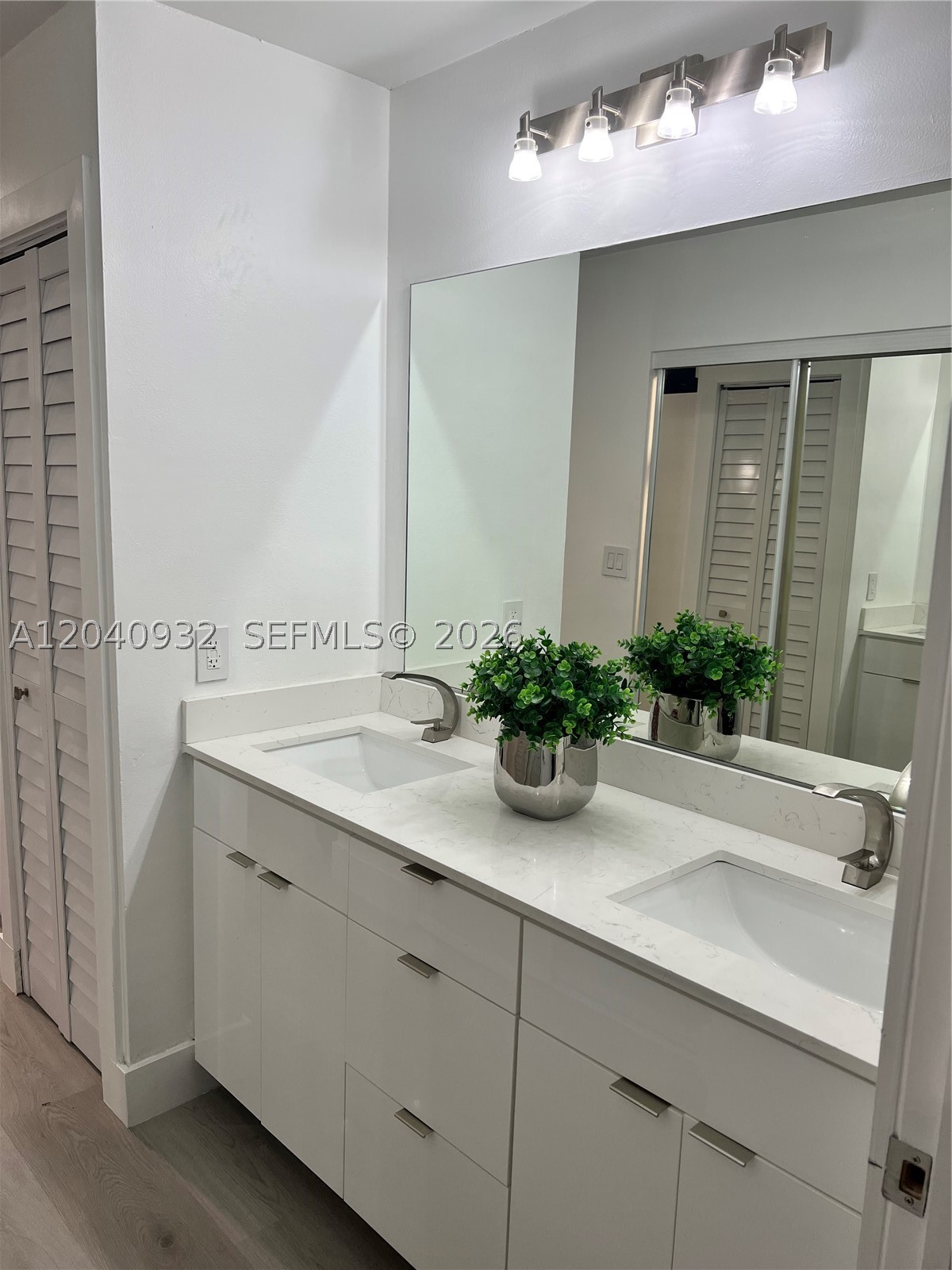 FAIRWAY GREENS CONDO HOME - Residential