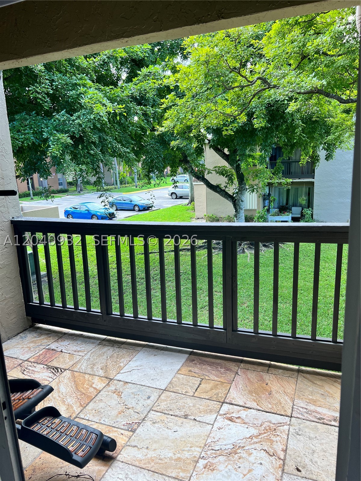 FAIRWAY GREENS CONDO HOME - Residential