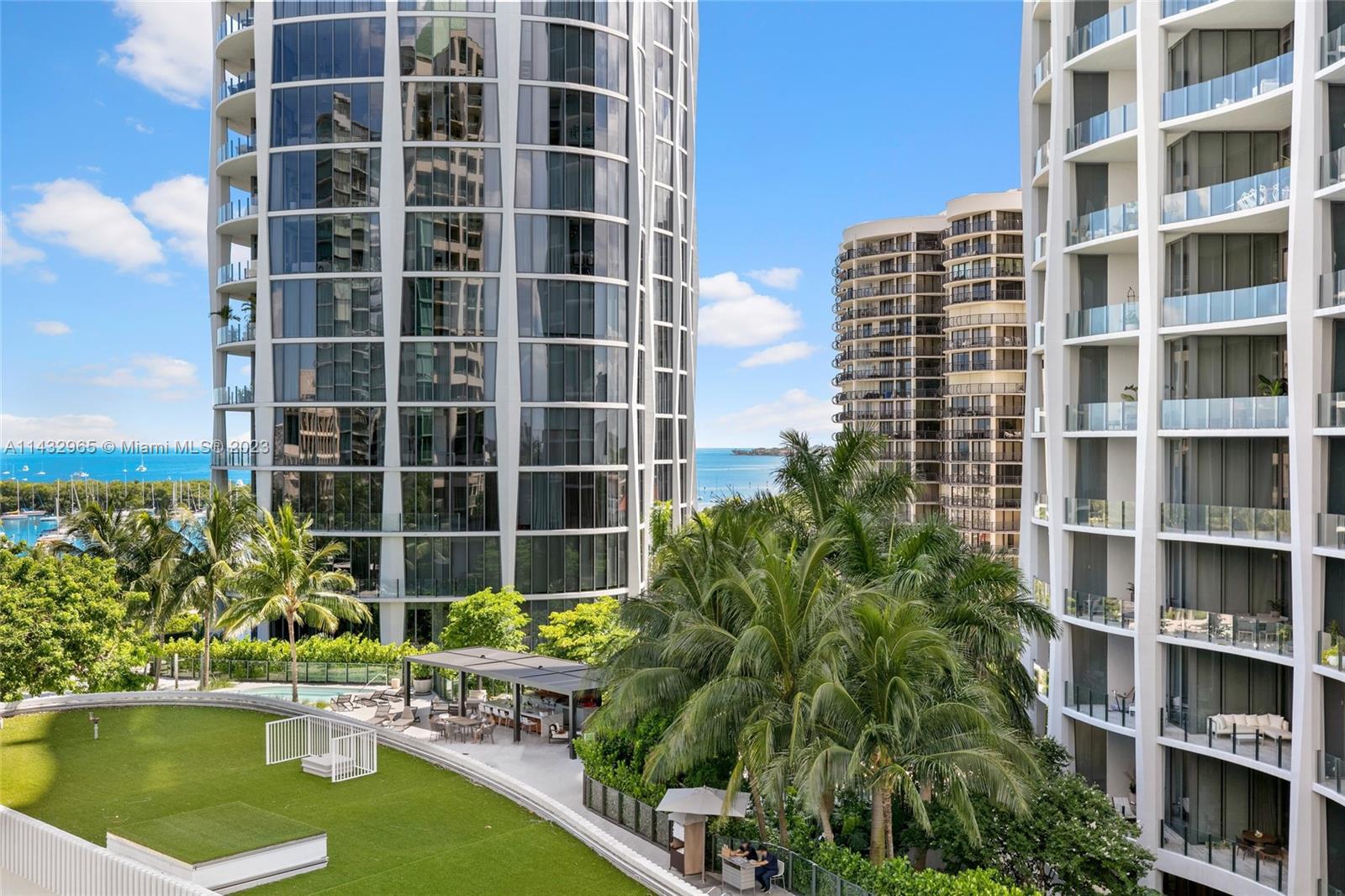 THE TOWER RESIDENCES COND - Residential