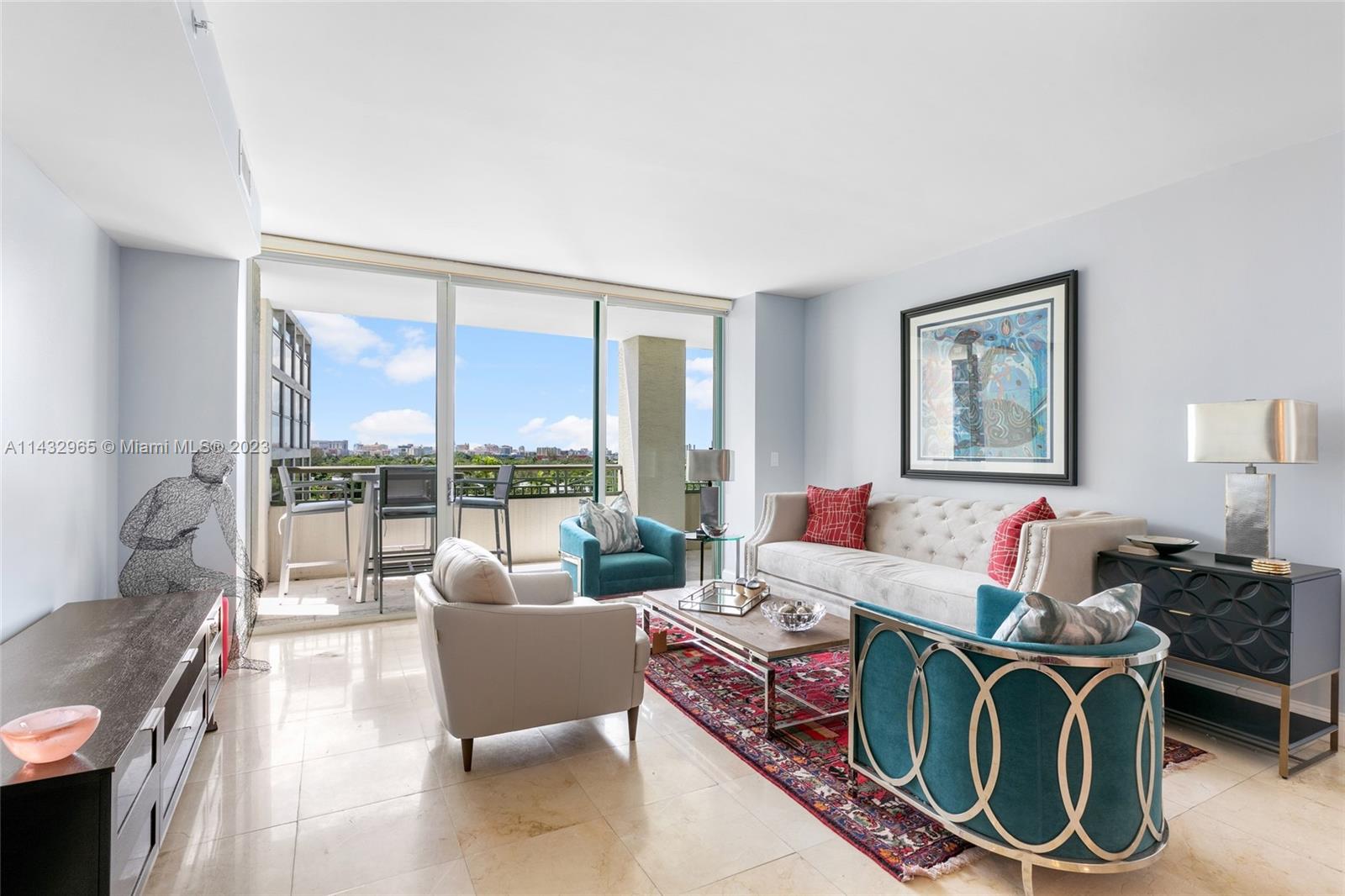 THE TOWER RESIDENCES COND - Residential
