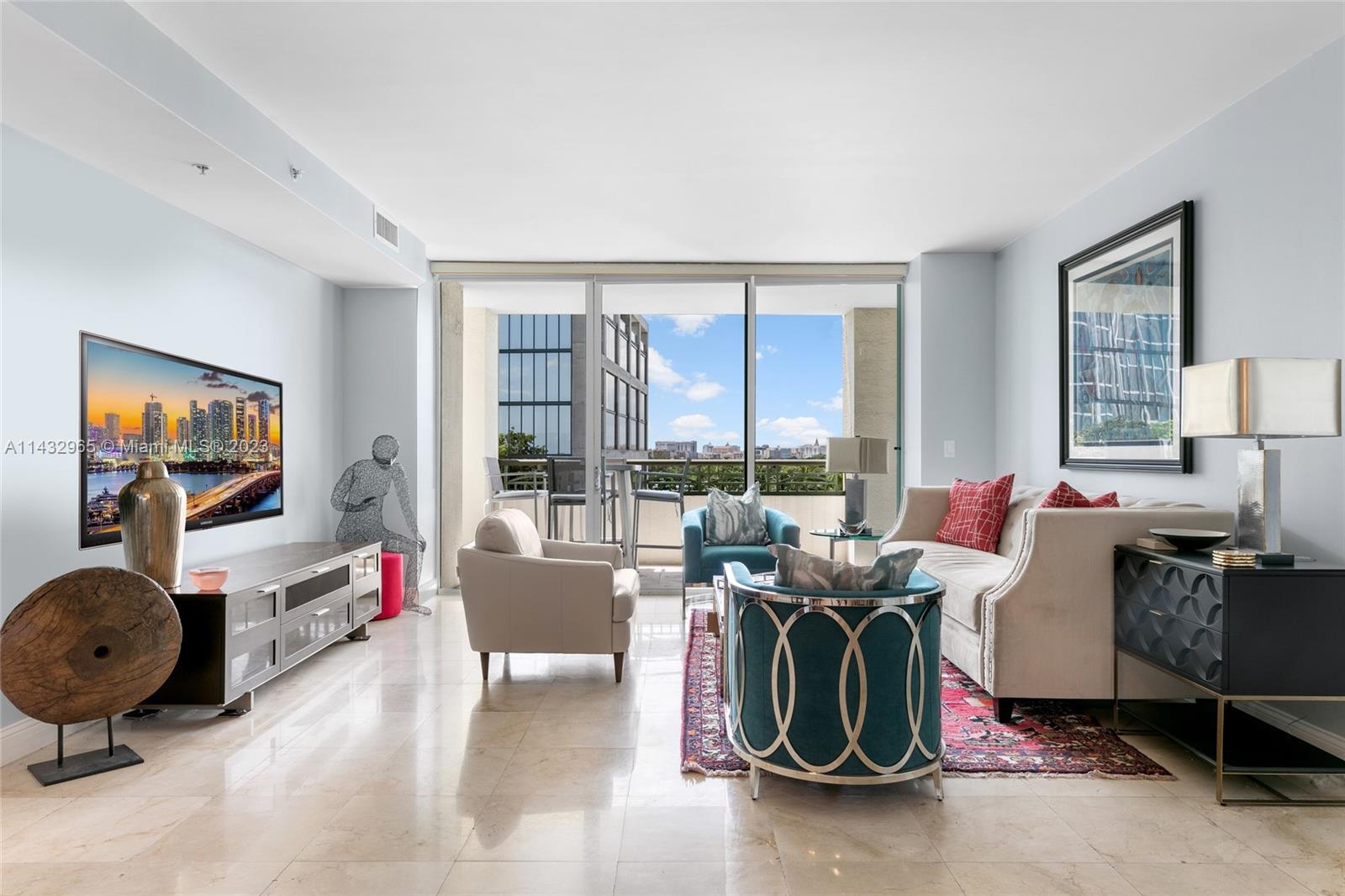 THE TOWER RESIDENCES COND - Residential