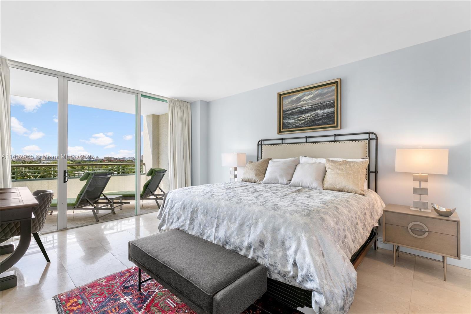 THE TOWER RESIDENCES COND - Residential