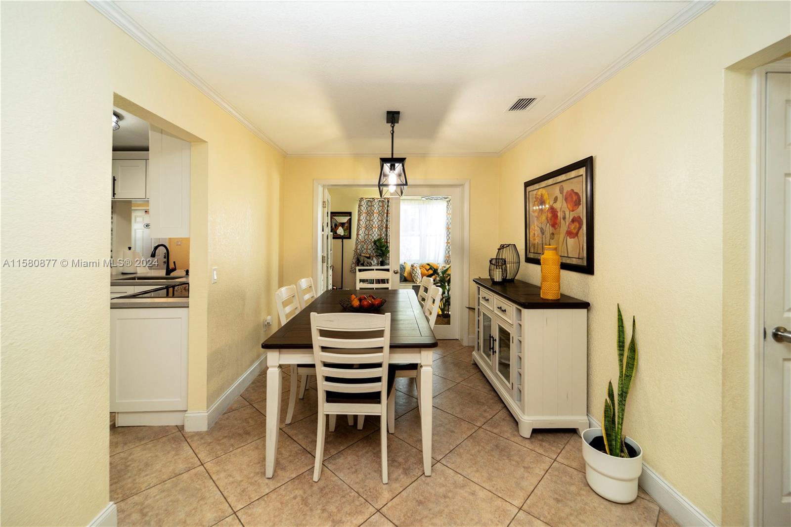 SUNRISE GOLF VILLAGE SEC - Residential