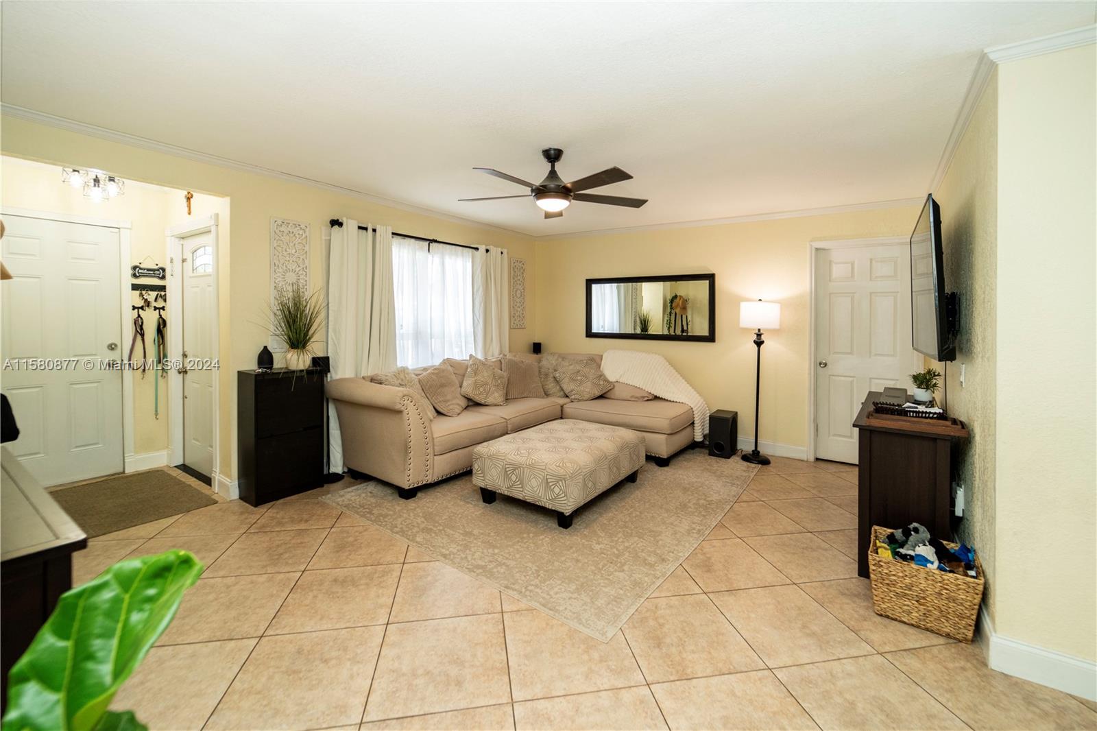 SUNRISE GOLF VILLAGE SEC - Residential