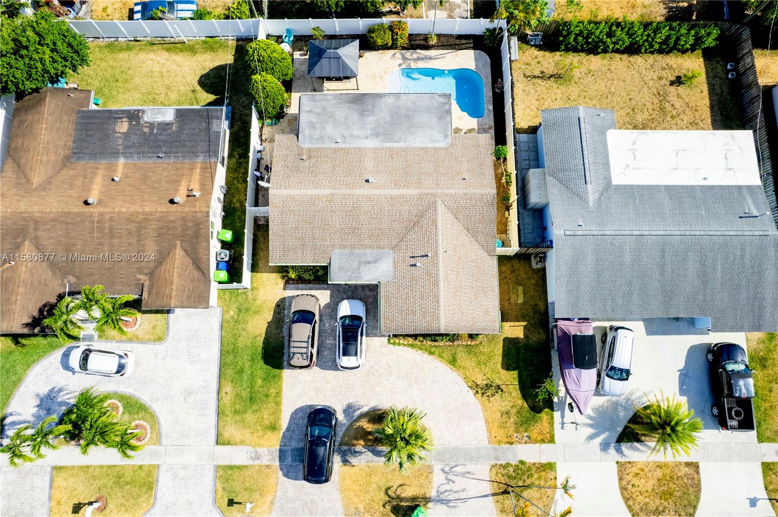 SUNRISE GOLF VILLAGE SEC - Residential