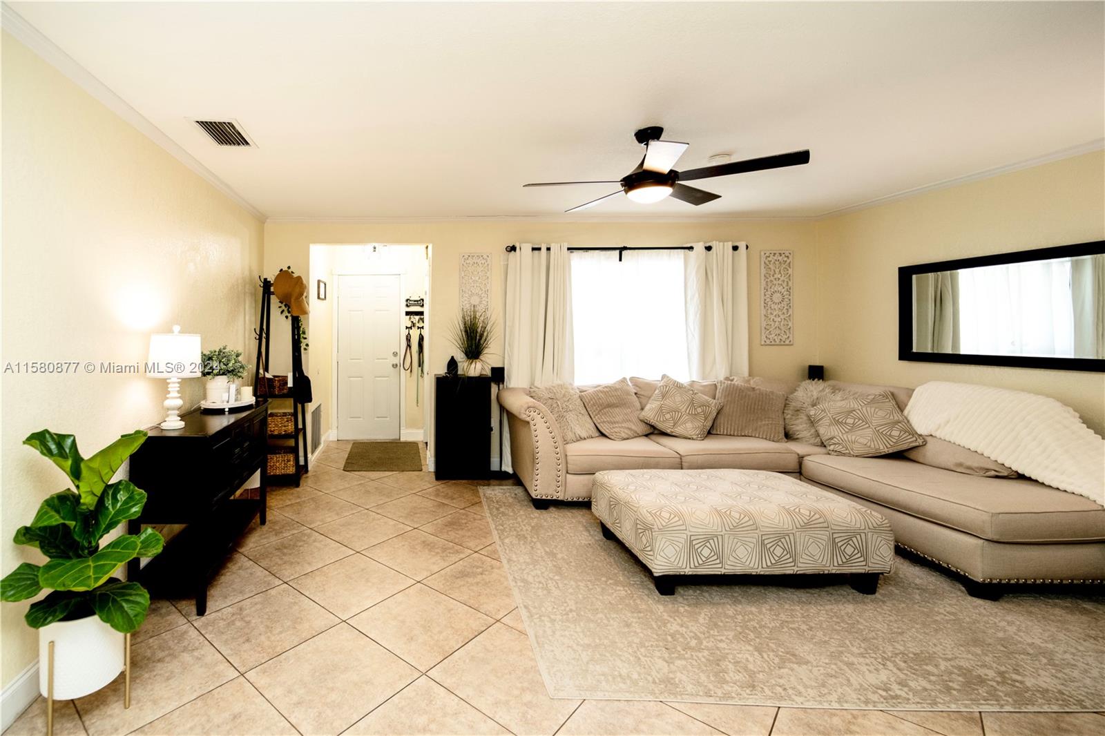 SUNRISE GOLF VILLAGE SEC - Residential
