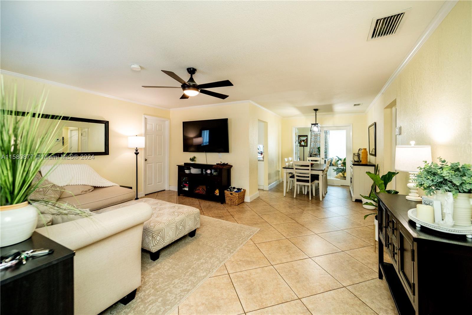 SUNRISE GOLF VILLAGE SEC - Residential