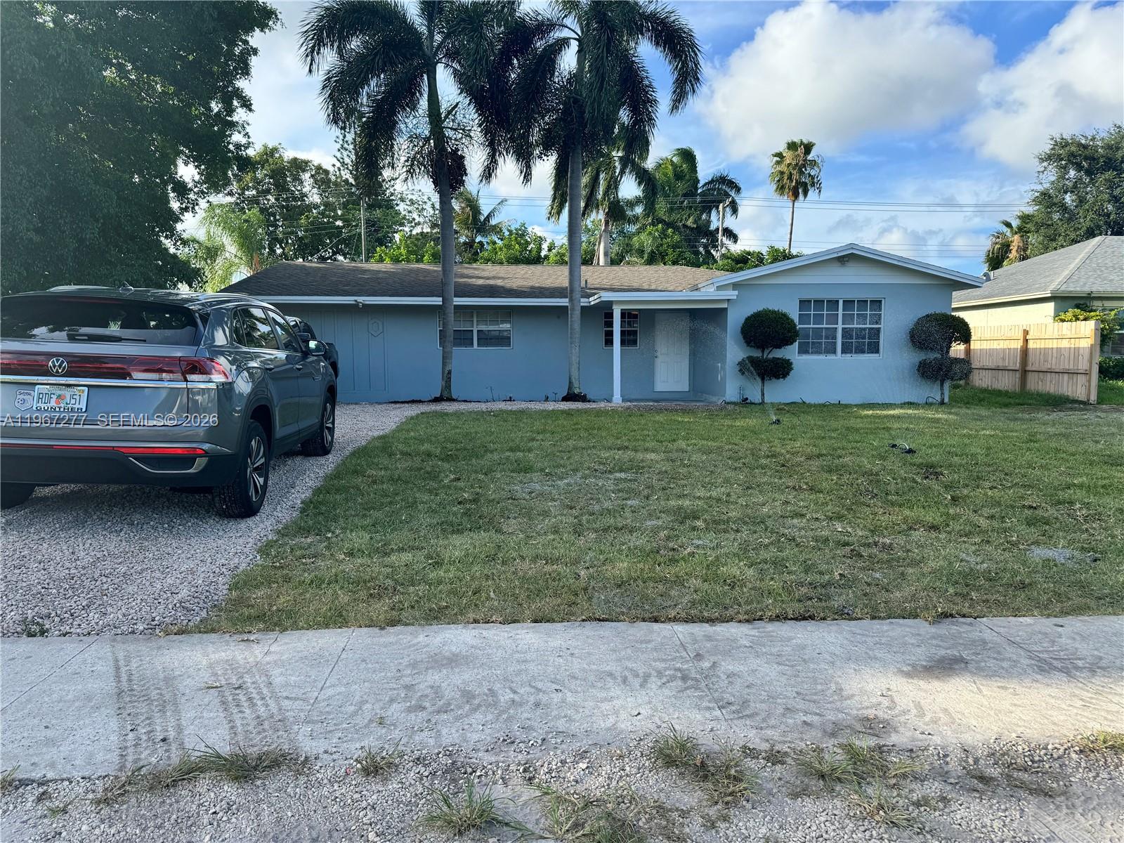 ACACIA VILLA - Residential Income