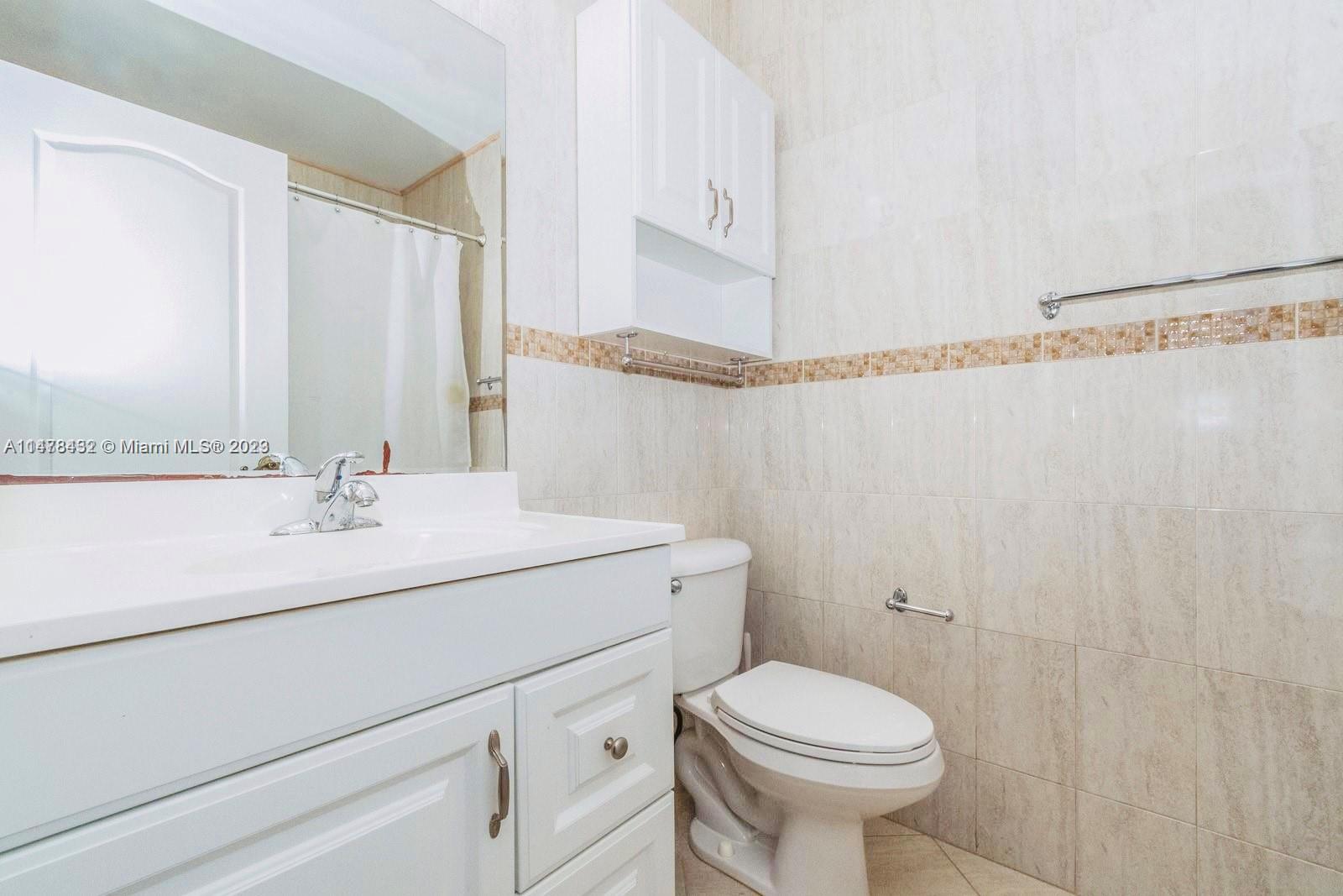 LAKES BY THE BAY SEC 12 - Residential Lease