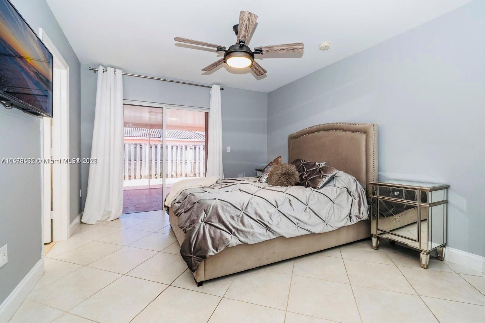 LAKES BY THE BAY SEC 12 - Residential Lease