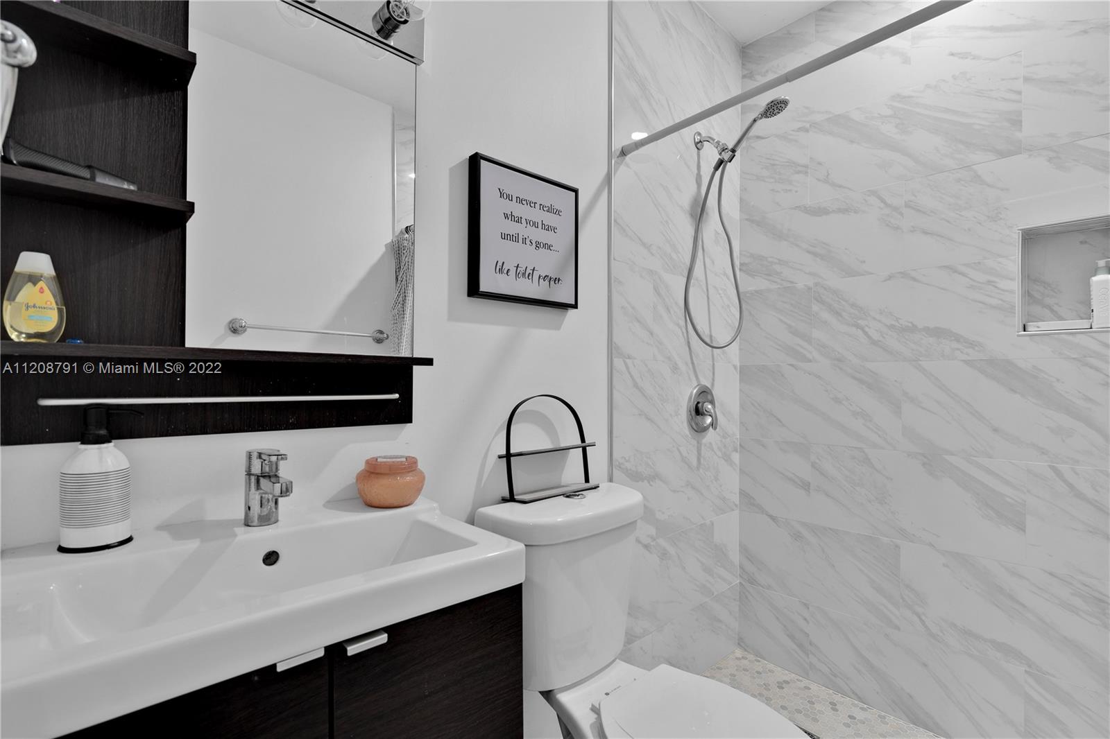 LONDON TERR 1ST ADDN - Residential