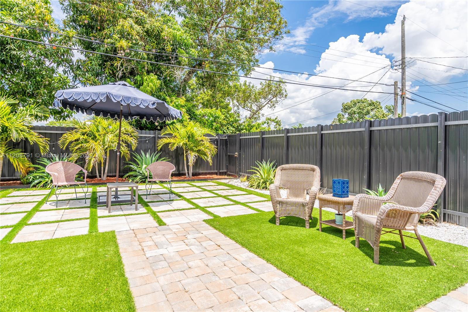 LONDON TERR 1ST ADDN - Residential