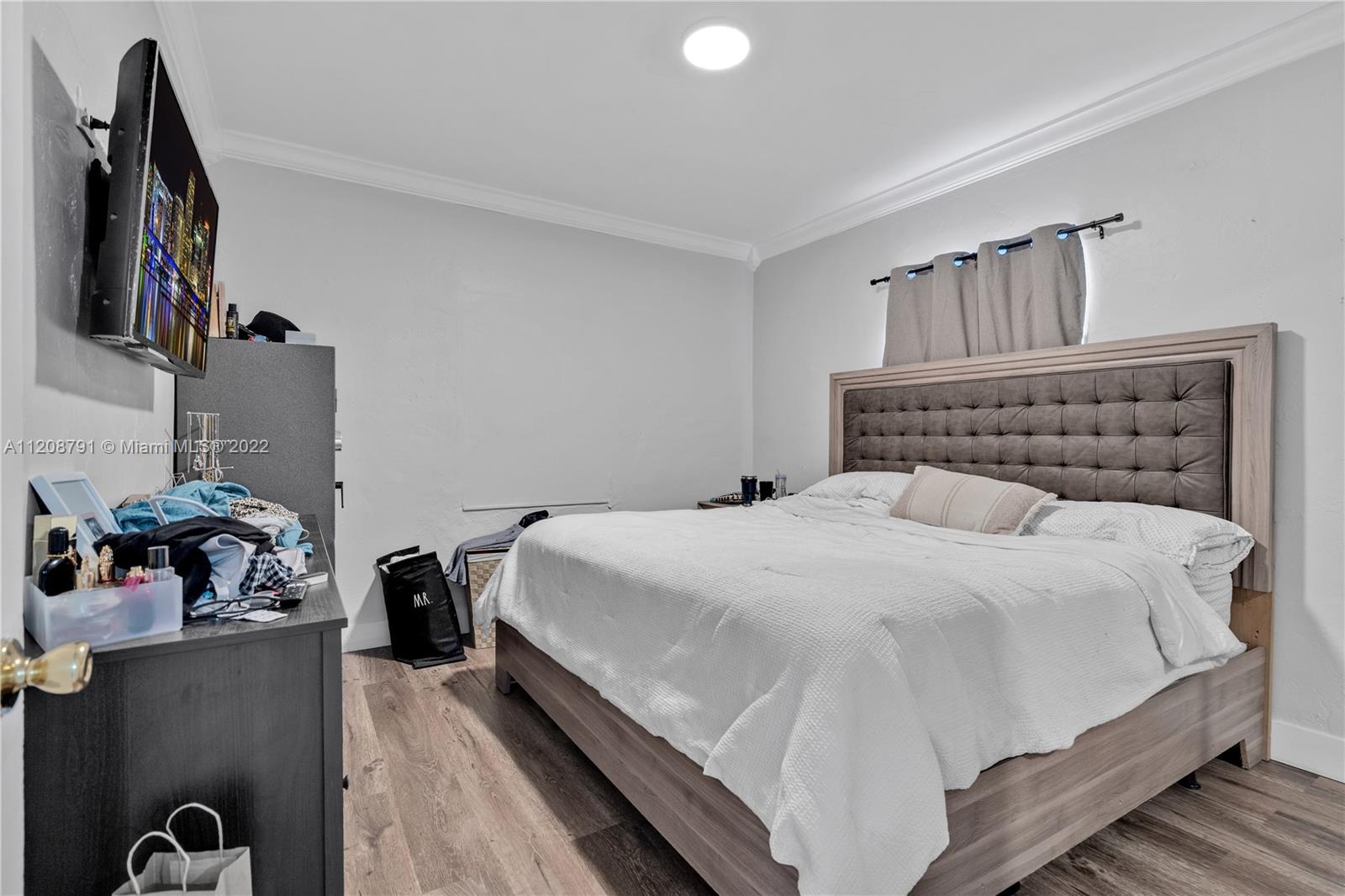 LONDON TERR 1ST ADDN - Residential