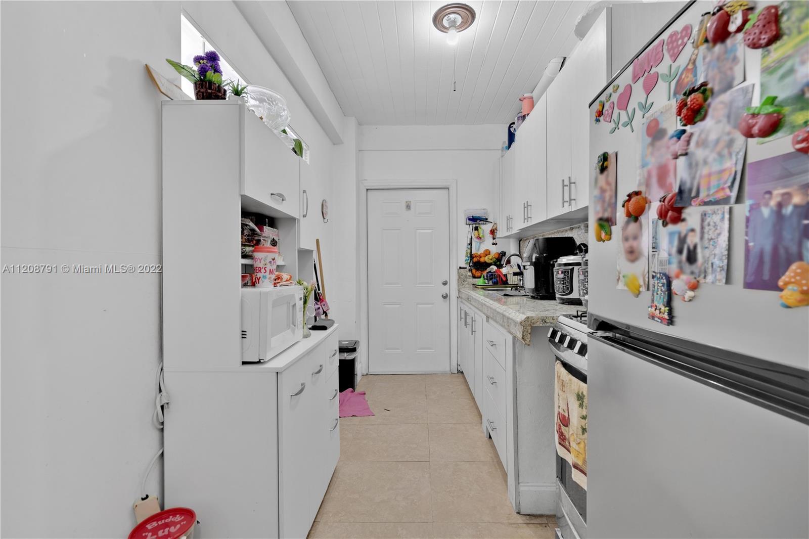 LONDON TERR 1ST ADDN - Residential