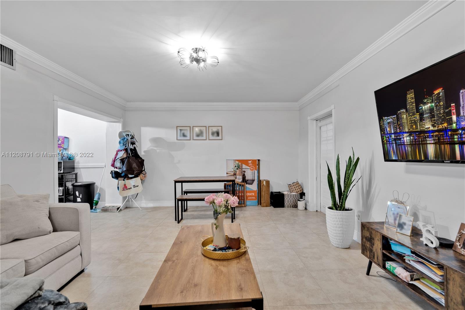 LONDON TERR 1ST ADDN - Residential