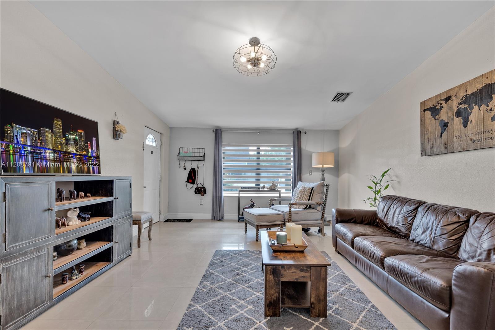 LONDON TERR 1ST ADDN - Residential