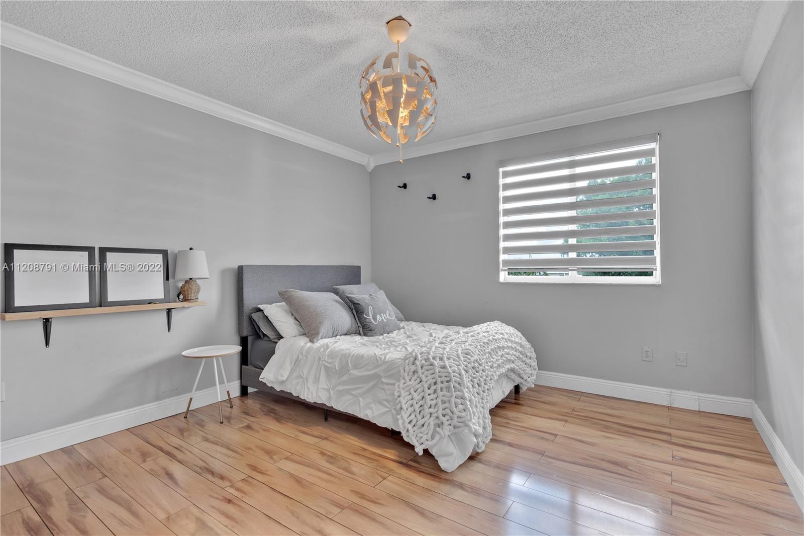 LONDON TERR 1ST ADDN - Residential