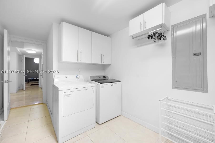 THE PENINSULA CONDO - Residential