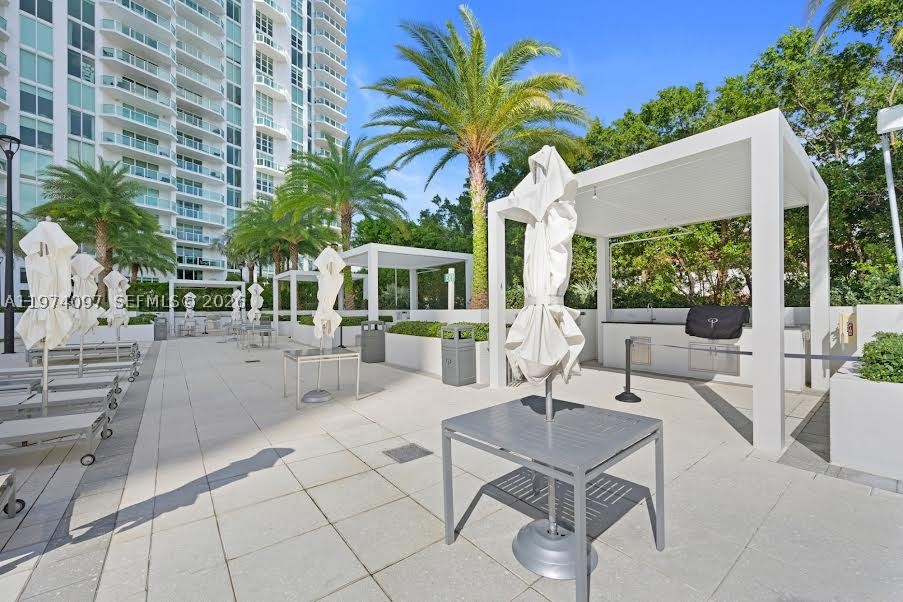 THE PENINSULA CONDO - Residential
