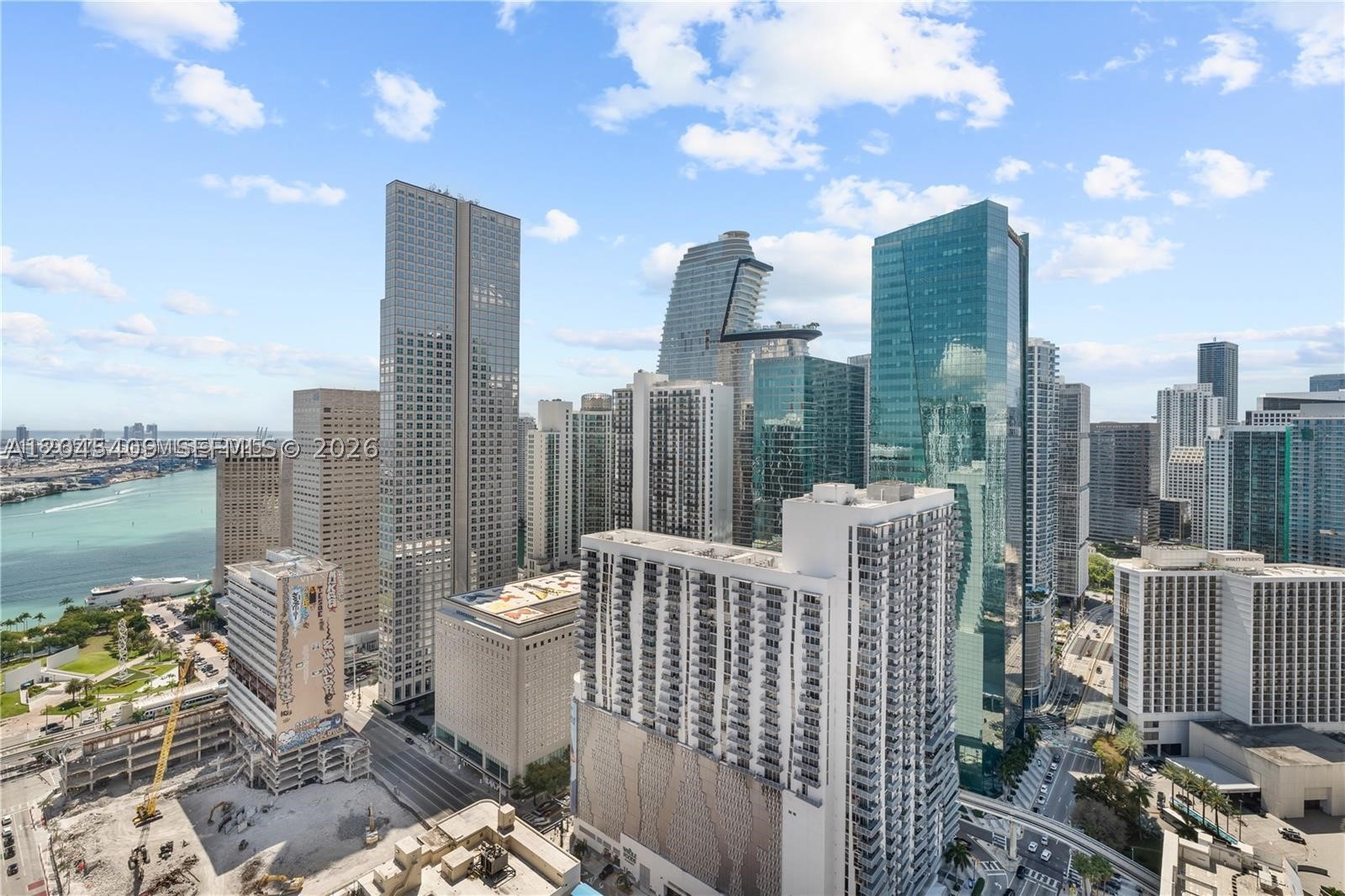 CENTRO CONDO - Residential Lease
