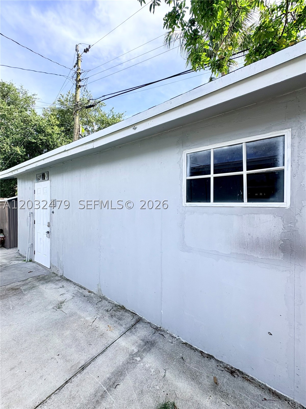 HOLLYWOOD BEACH HEIGHTS S - Residential Lease