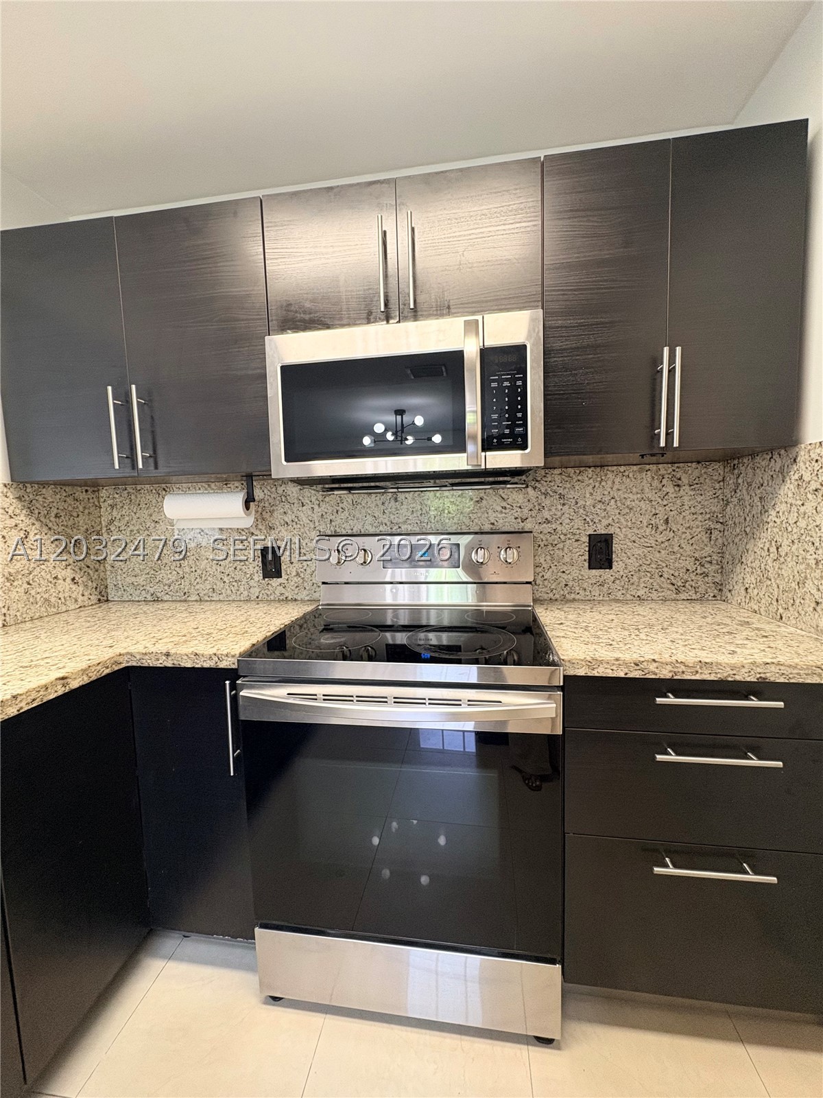 HOLLYWOOD BEACH HEIGHTS S - Residential Lease