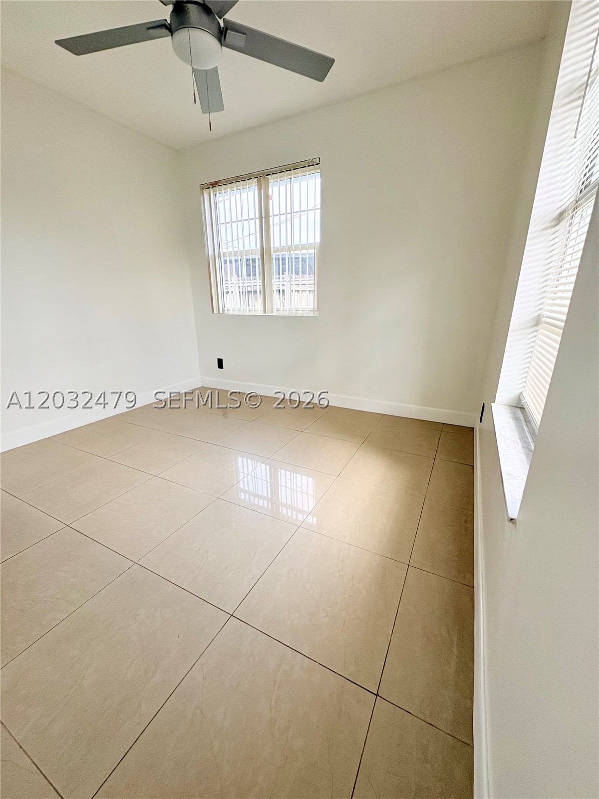 HOLLYWOOD BEACH HEIGHTS S - Residential Lease