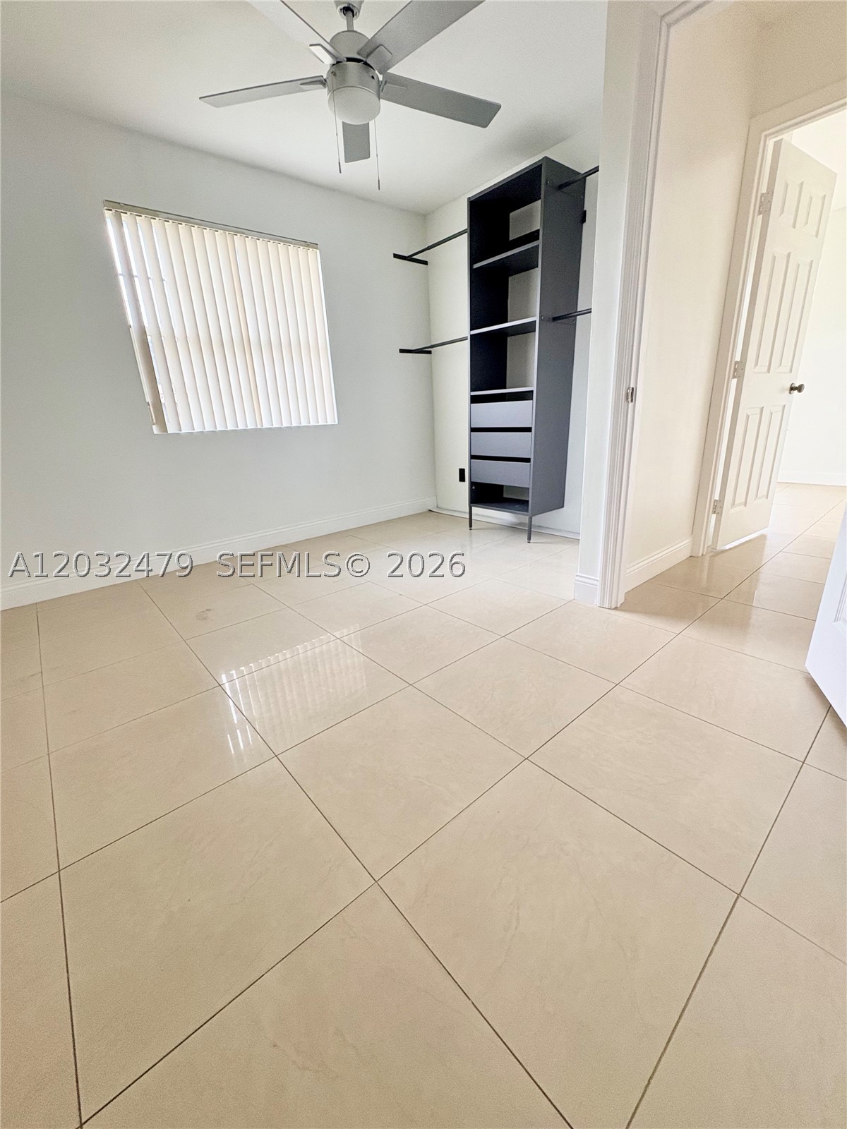 HOLLYWOOD BEACH HEIGHTS S - Residential Lease