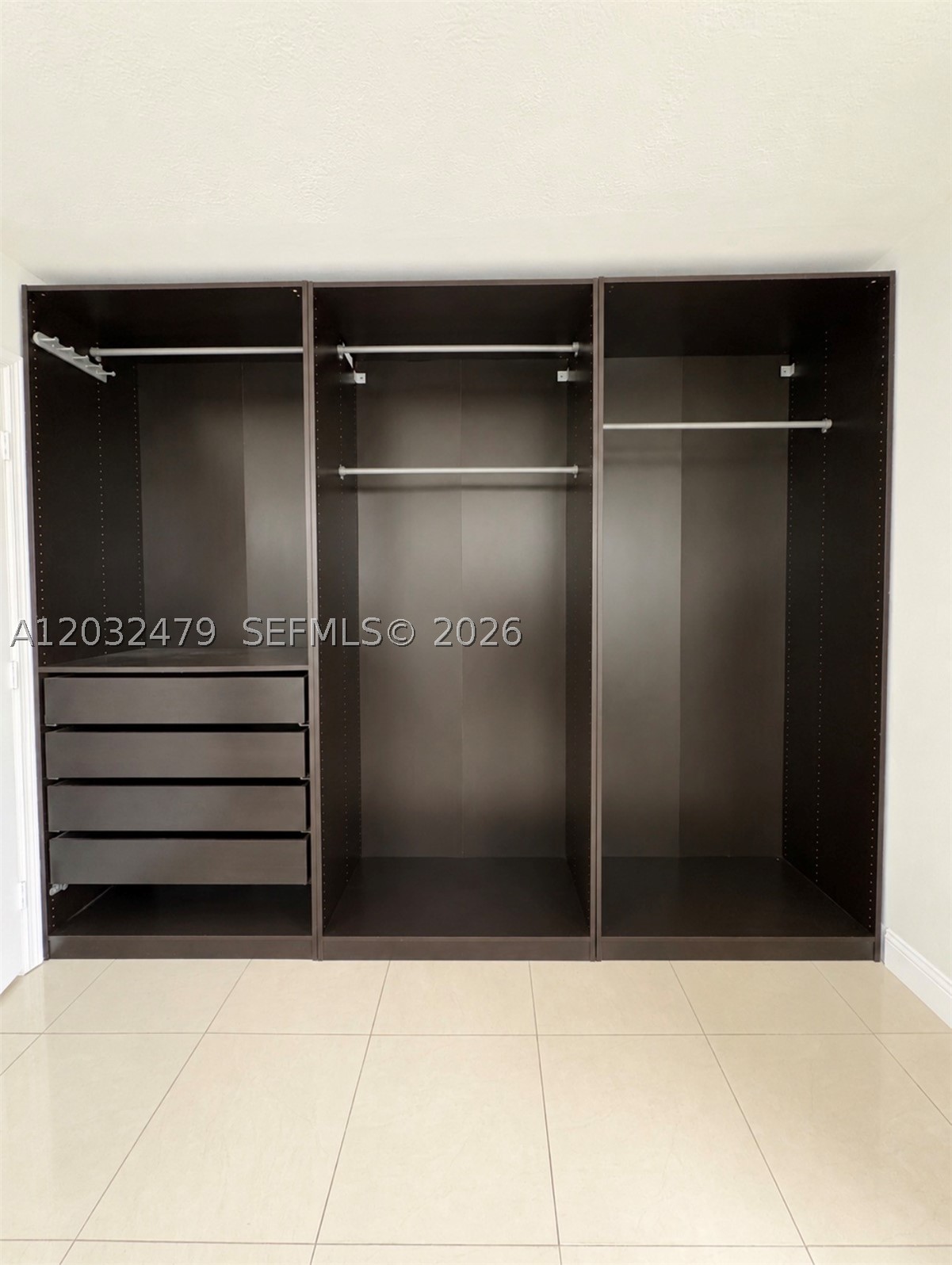 HOLLYWOOD BEACH HEIGHTS S - Residential Lease