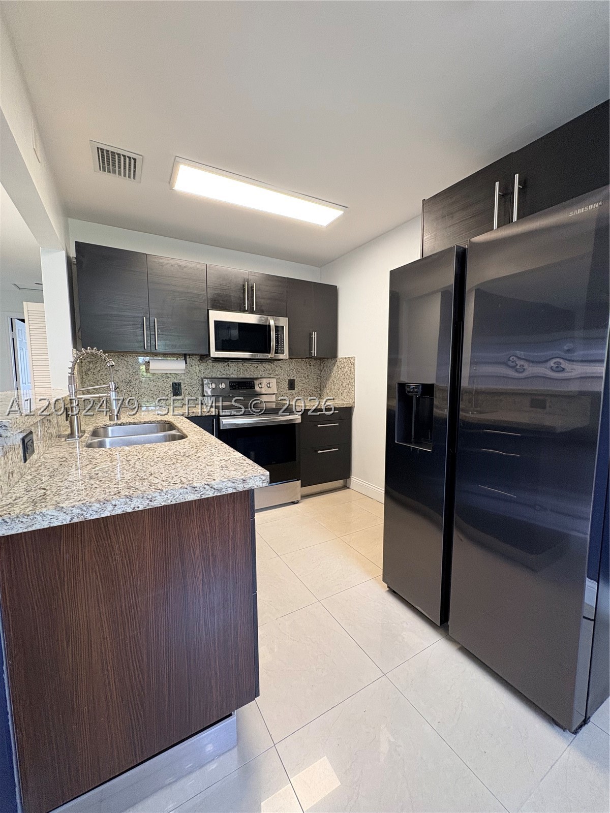 HOLLYWOOD BEACH HEIGHTS S - Residential Lease