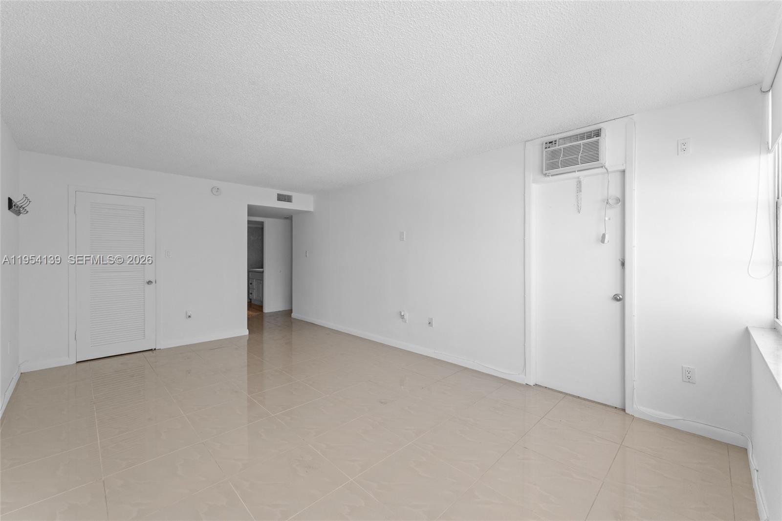 DEL PRADO MARINA - Residential