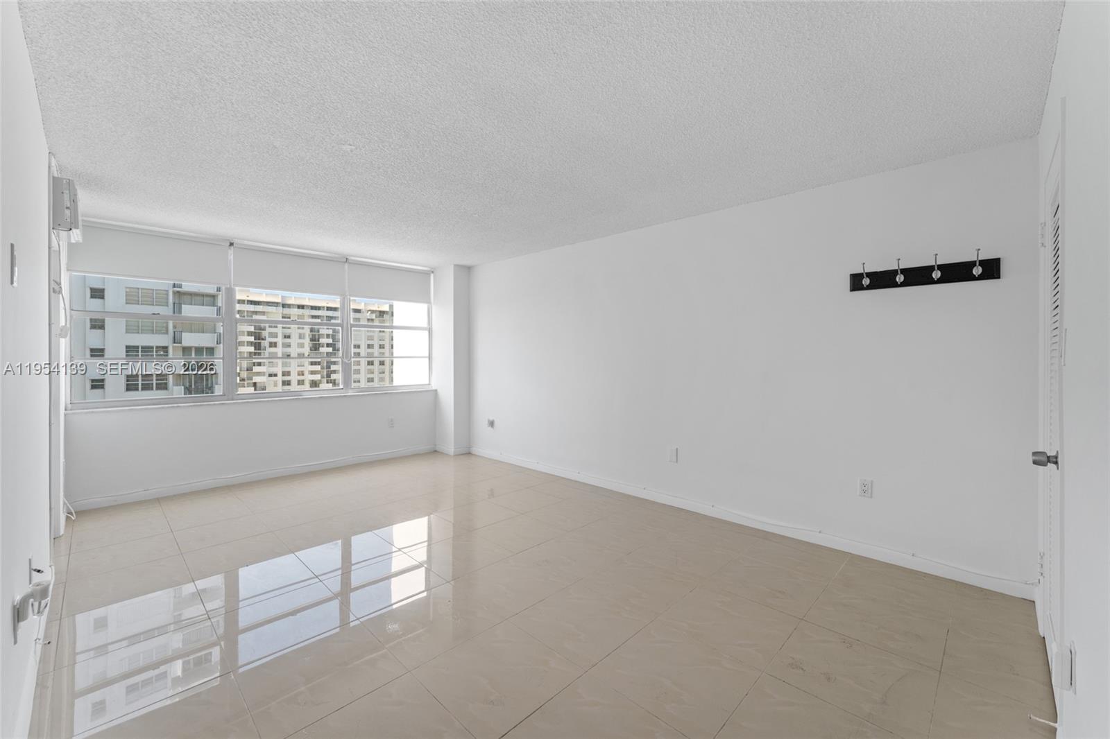 DEL PRADO MARINA - Residential